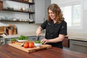 Modern In-Home Dining Trends That Make Personal Chefs the New Normal